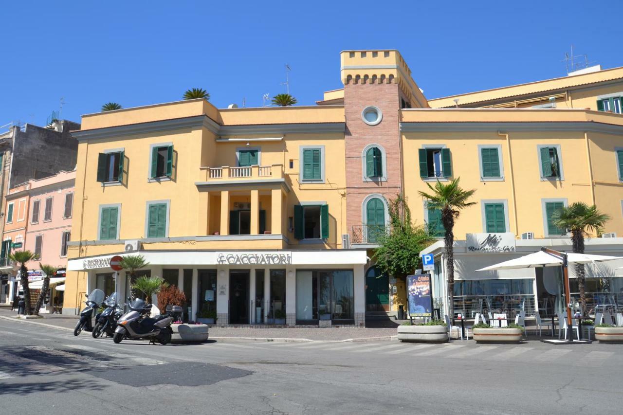 Miramare Appartement Nettuno Buitenkant foto